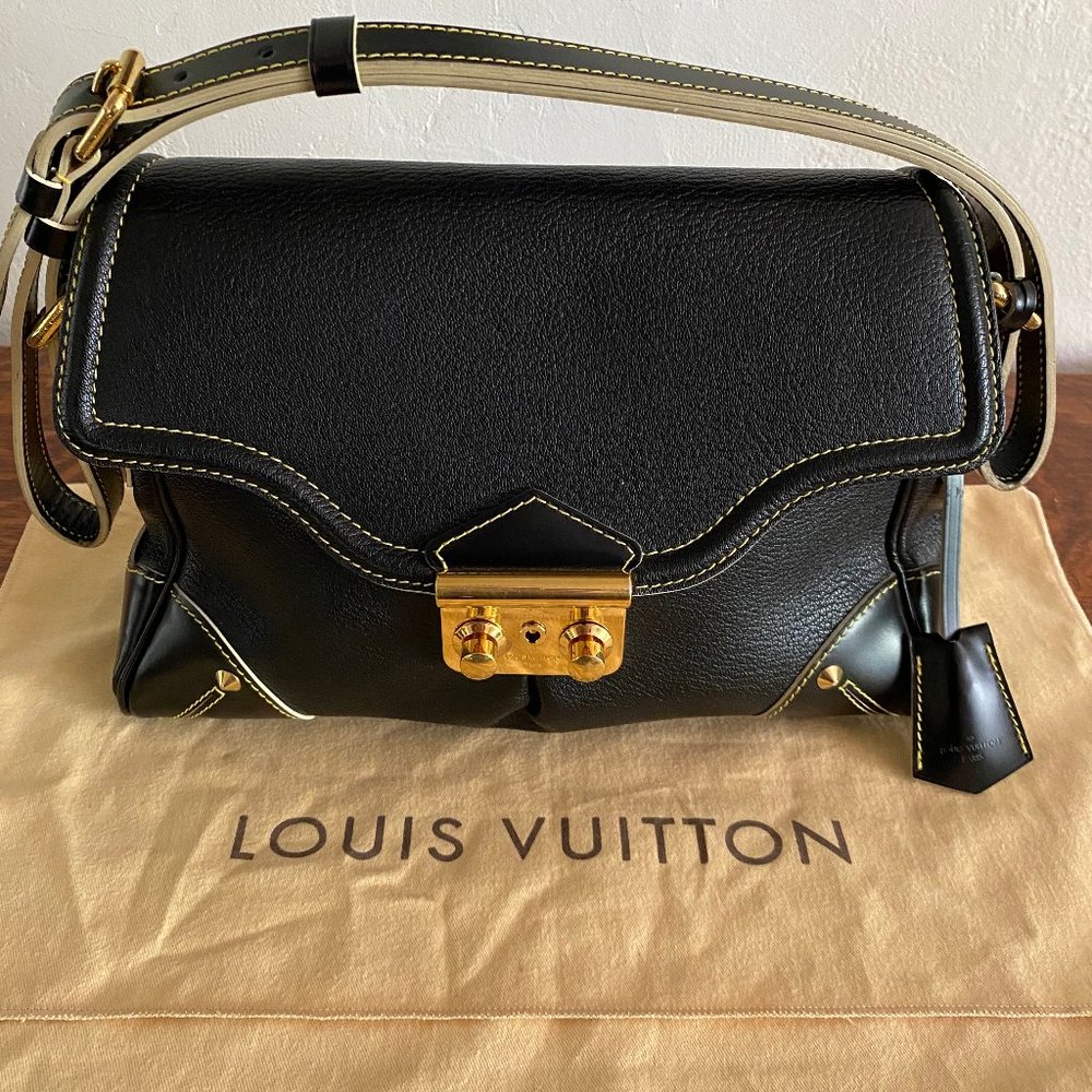 LOUIS VUITTON "L'ESSETIEL" SUHALI BLACK LEATHER BAG